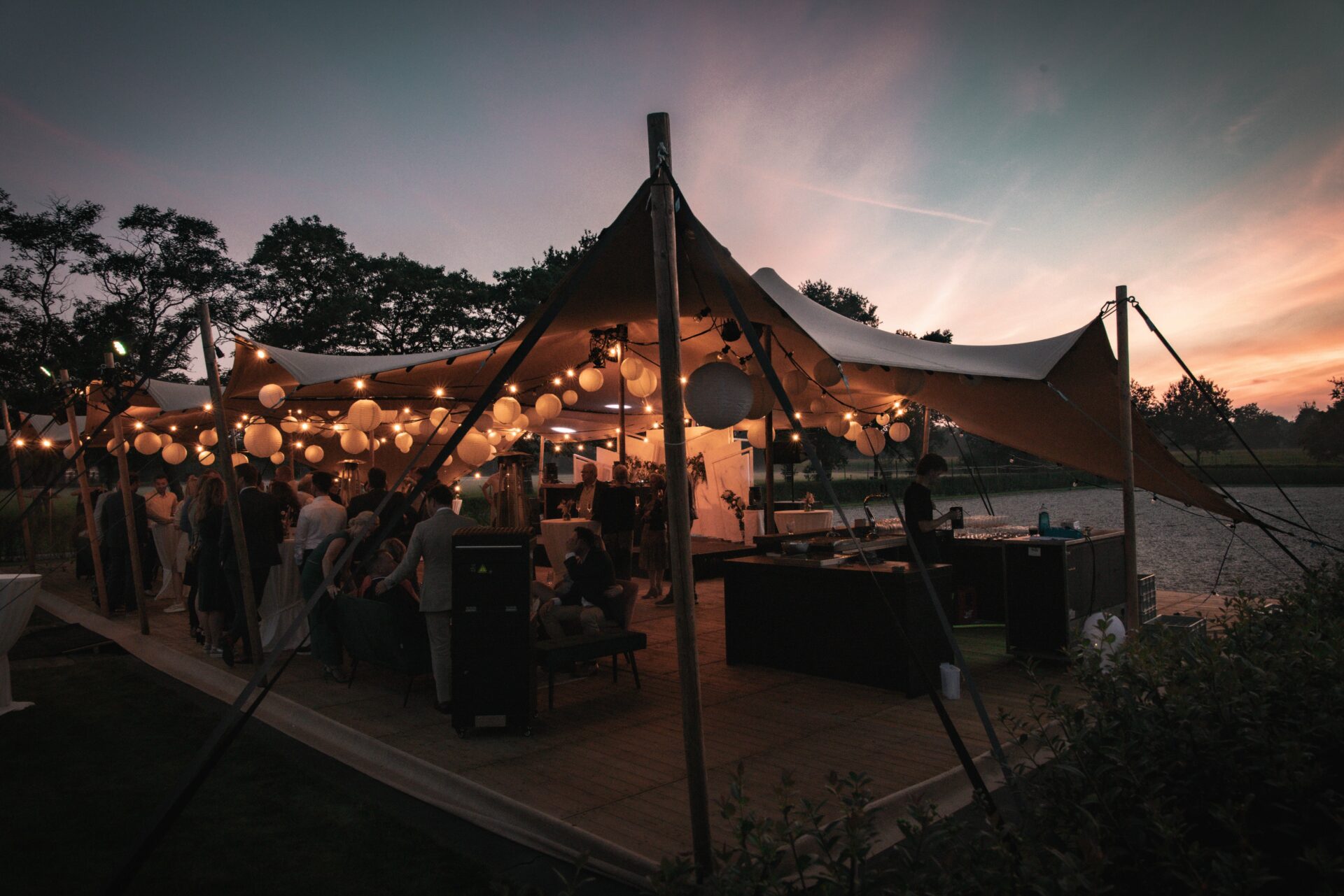 10x20-stretchtent-stelvloer-1-e1737468535338