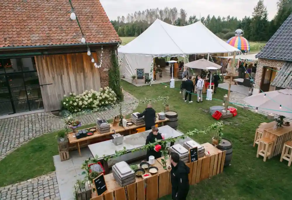 Elegante sailcloth tent voor bruiloft huren